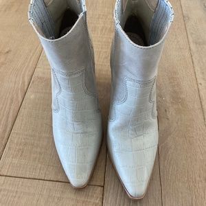 Kaanas x Jessie James Decker Nashville bootie